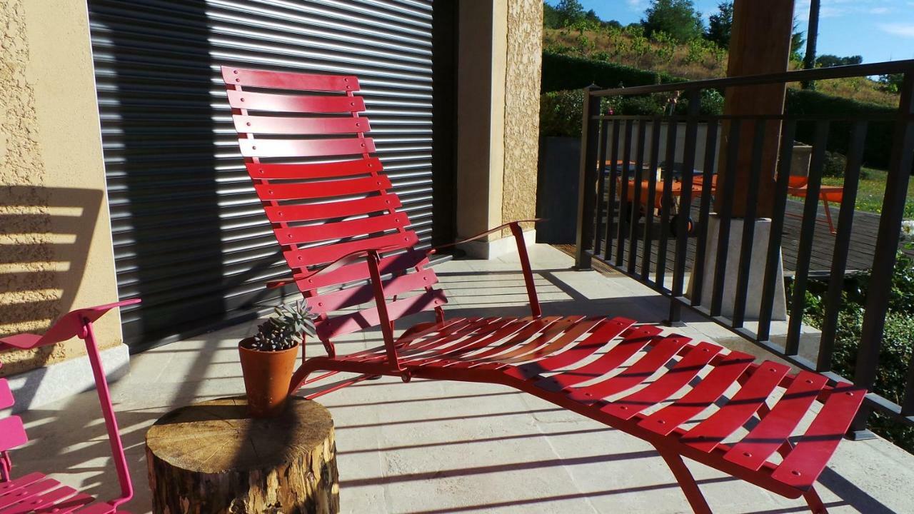 Le Balcon Du Fetre Bed & Breakfast Chiroubles Exterior photo